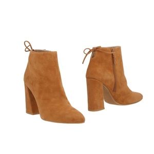 Stuart Weitzman booties